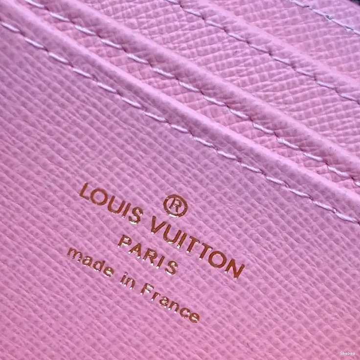 2311YA0037 LV Bags 0813